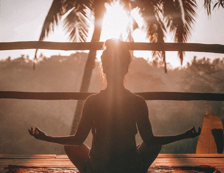 LIVING THE YOGIC PRINCIPLES: SANTOSHA